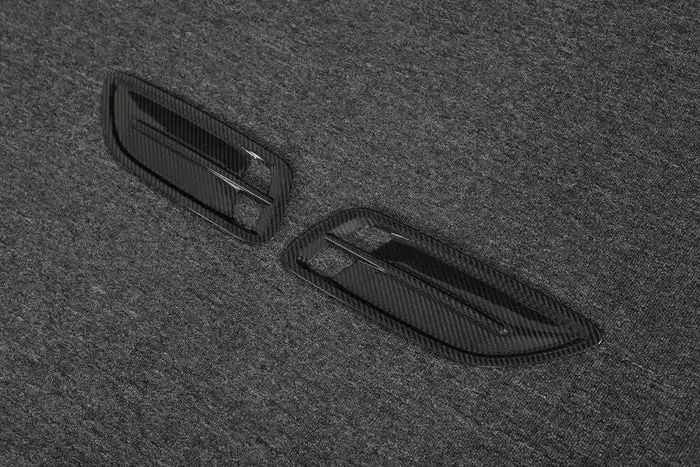 kia-stinger-gt-oem-carbon-fibre-hood-vent-trims-XXIITUNING-2.webp