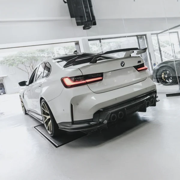 Universal Performance Style Carbon Fibre Rear Wing Spoiler 