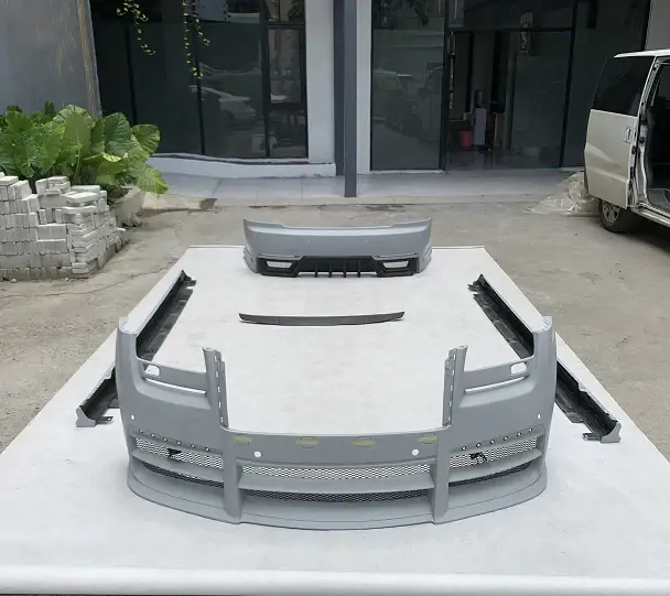 Rolls-Royce Ghost I (2010-2015) Royal Body Kit wLED