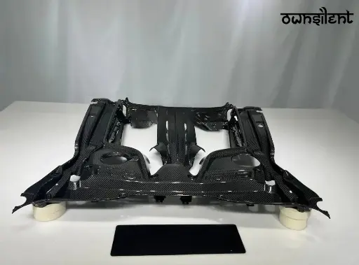DRY CARBON ENGINE COVER for MASERATI MC20 2020 - 2023